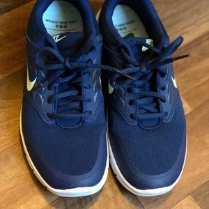 Nike Women’s size 8.5